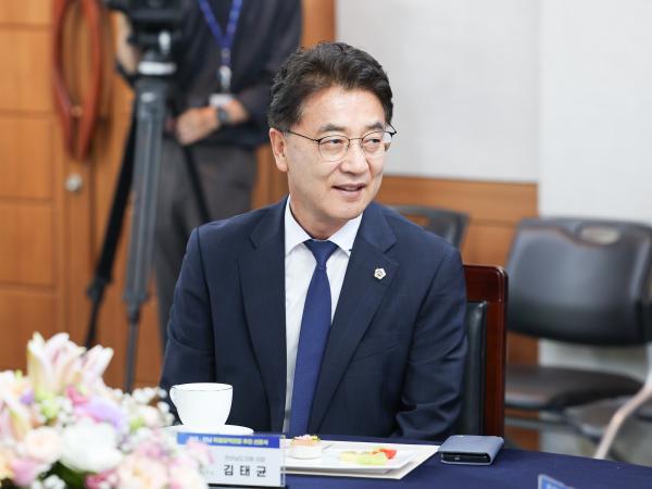 광주,전남 특별광역연합 선포식 첨부이미지 : 25년08월27일 광주_전남 특별광역연합 선포식 (3).jpg