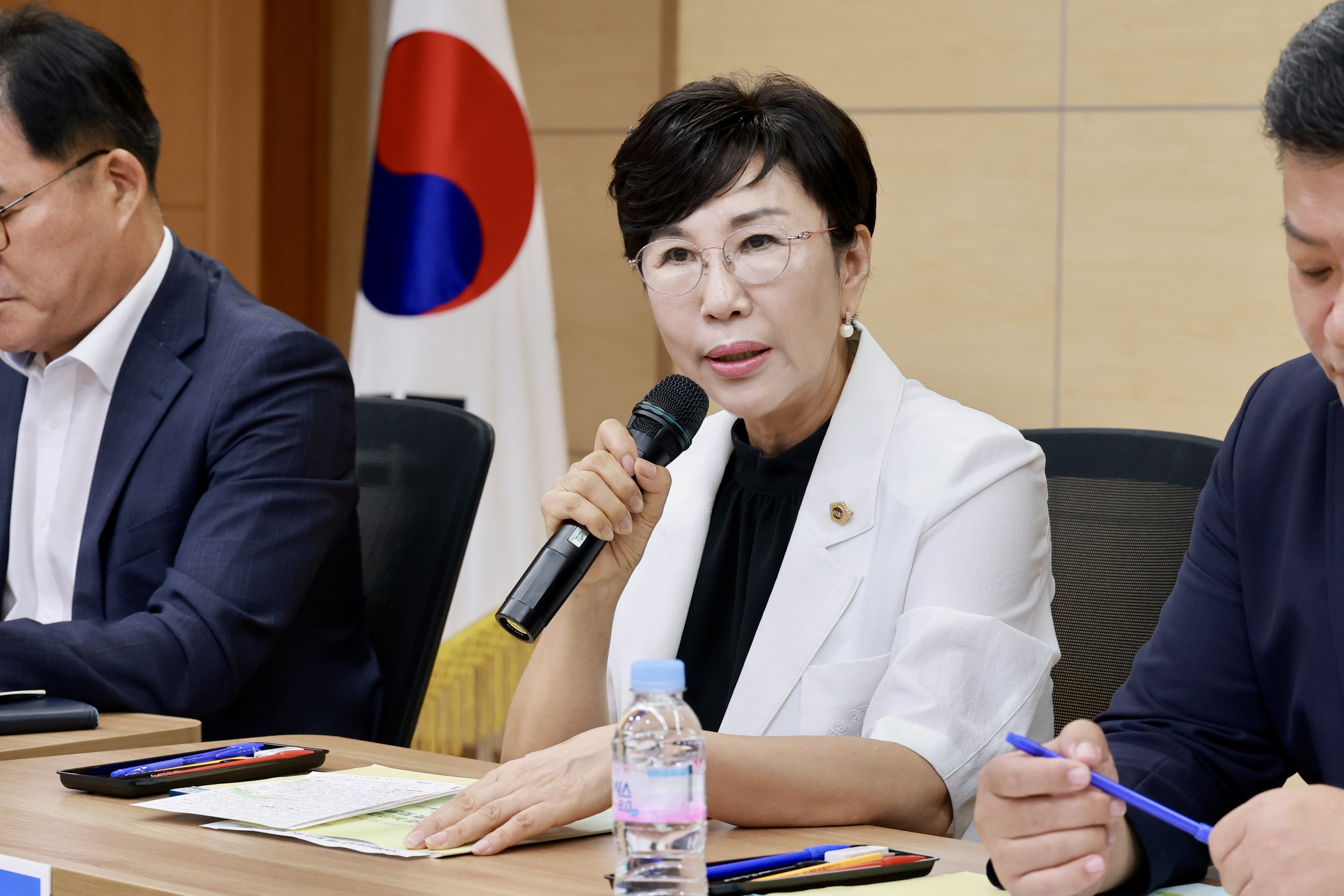 도농복합지역의 농촌과 도시 상생 방안 모색 토론회 첨부이미지 : 25년08월25일 도농복합지역의 농촌과 도시 상생 방안 모색 토론회 - 042.jpg