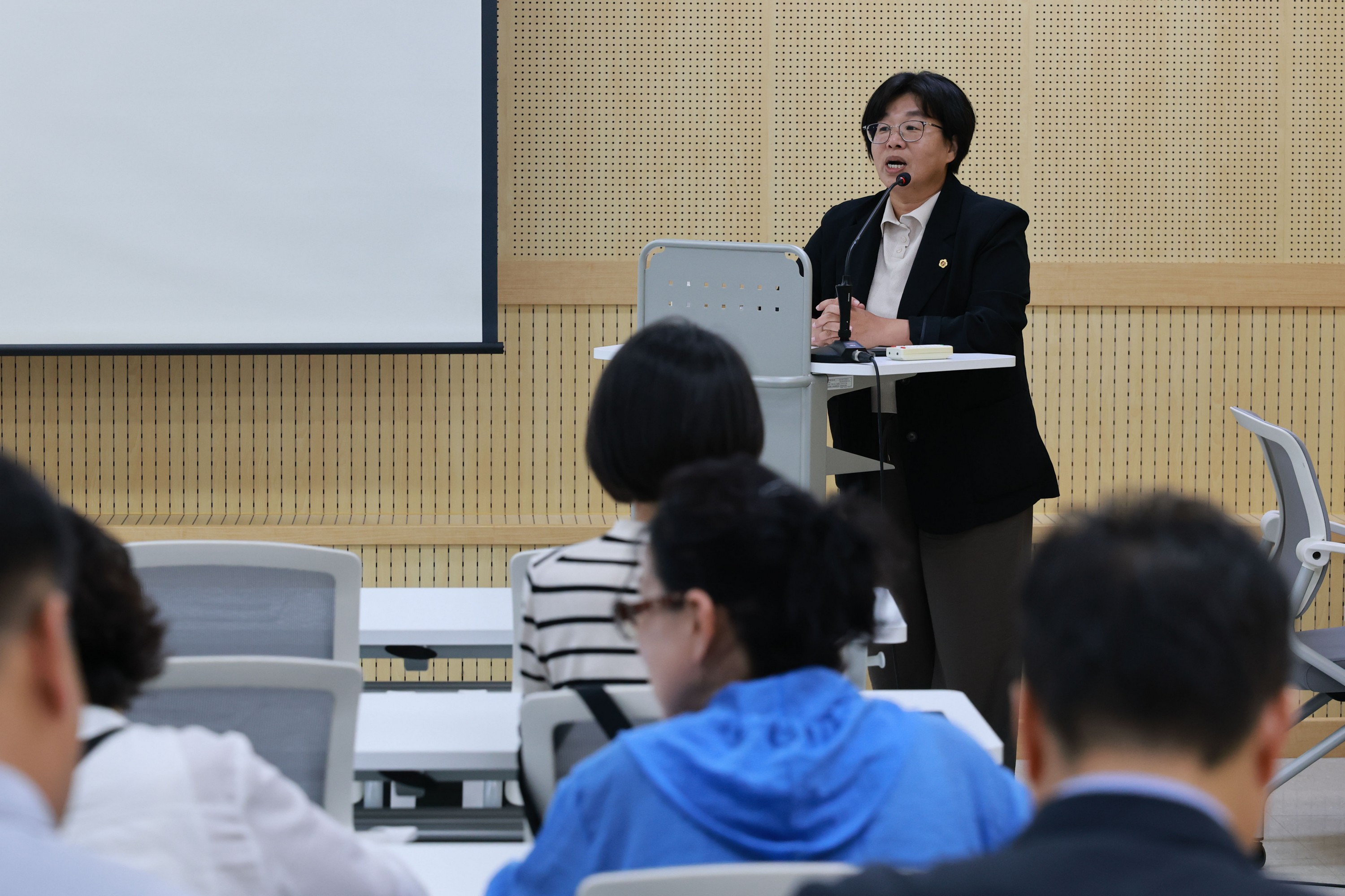 한미 관세협상 분석과 농업 대응 방향 토론회 첨부이미지 : 25년08월18일 한미 관세협상 분석과 농업 대응 방향 토론회 - 002.jpg