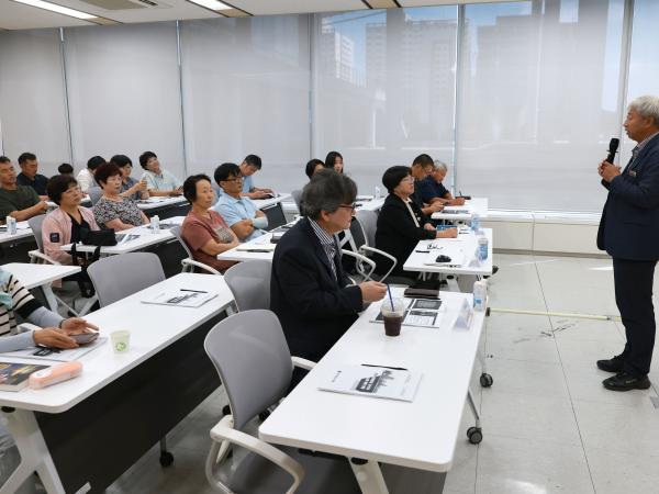 한미 관세협상 분석과 농업 대응 방향 토론회 첨부이미지 : 25년08월18일 한미 관세협상 분석과 농업 대응 방향 토론회 - 012.jpg
