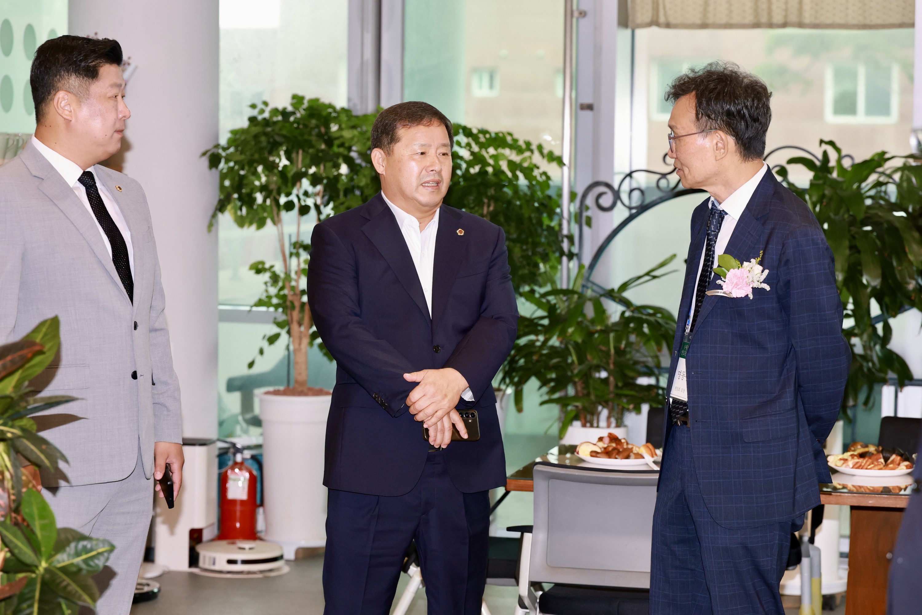 2025 전남 선도농업인 연합회 워크숍 첨부이미지 : 25년08월12일 2025 전남 선도농업인 연합회 워크숍- 002.jpg