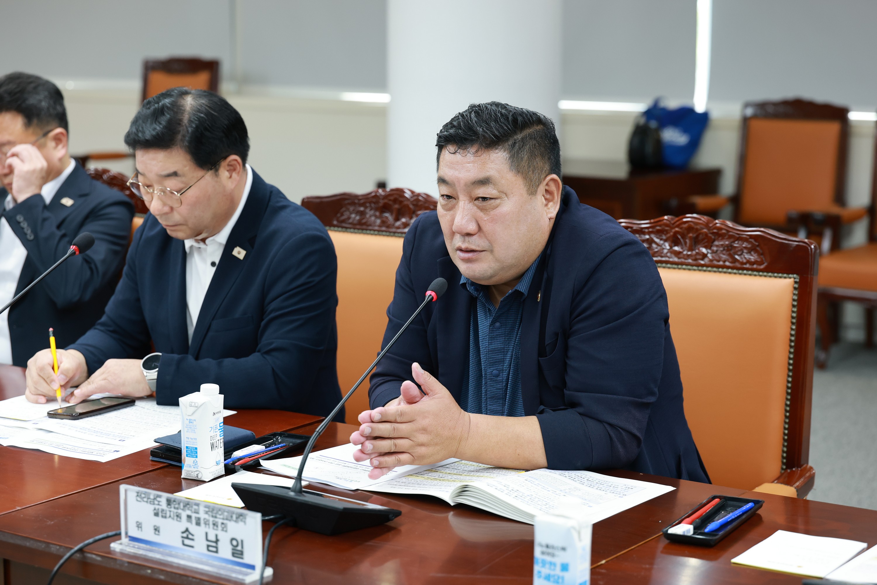 전라남도 통합대학교 국립의과대학 설립 관련 연석회의 첨부이미지 : 25년08월13일 전라남도 통합대학교 국립의과대학 설립 관련 연석회의 - 054.jpg