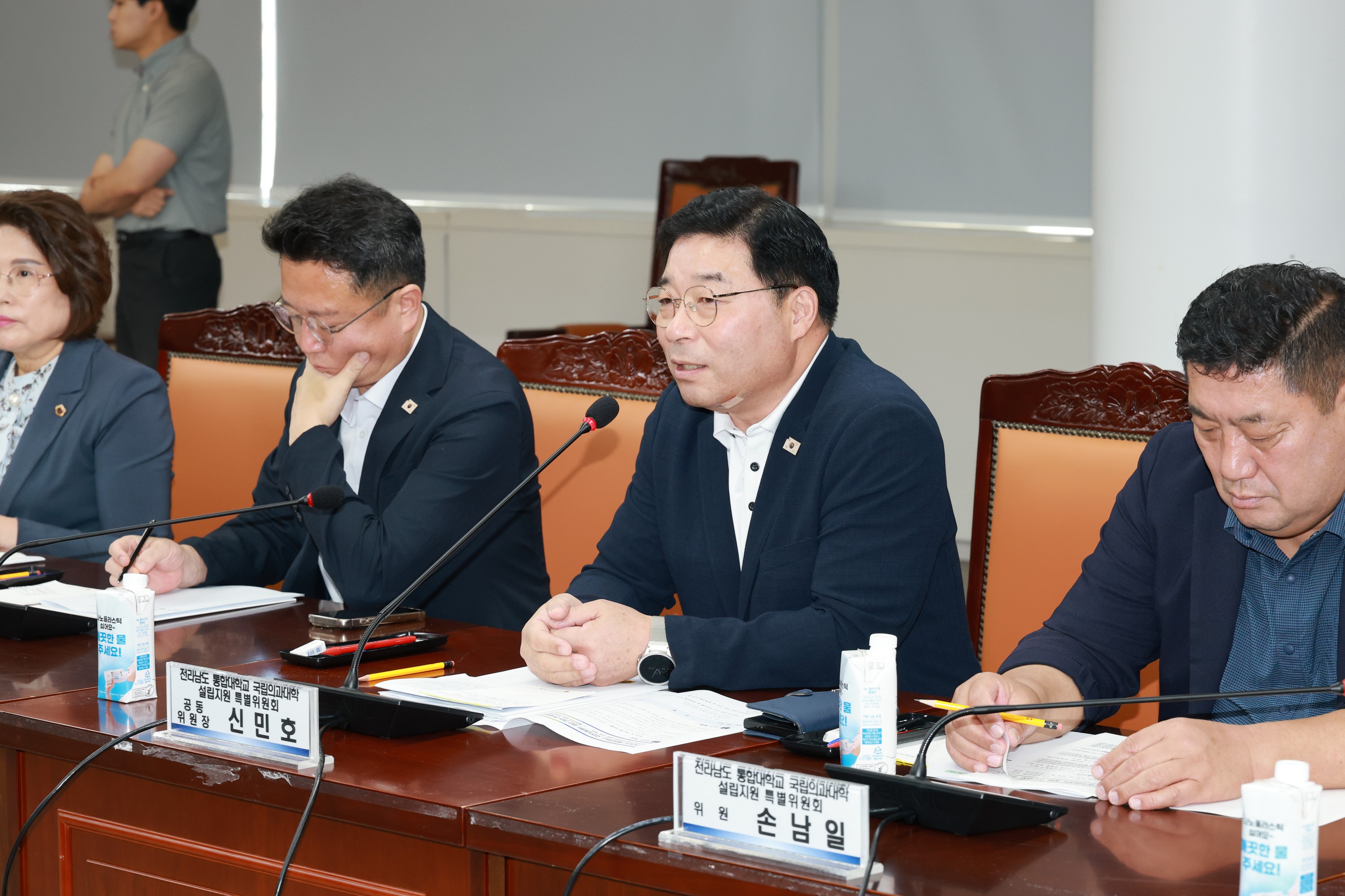 전라남도 통합대학교 국립의과대학 설립 관련 연석회의 첨부이미지 : 25년08월13일 전라남도 통합대학교 국립의과대학 설립 관련 연석회의 - 009.jpg
