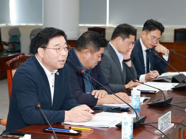 전라남도 통합대학교 국립의과대학 설립 관련 연석회의 첨부이미지 : 25년08월13일 전라남도 통합대학교 국립의과대학 설립 관련 연석회의 - 013.jpg