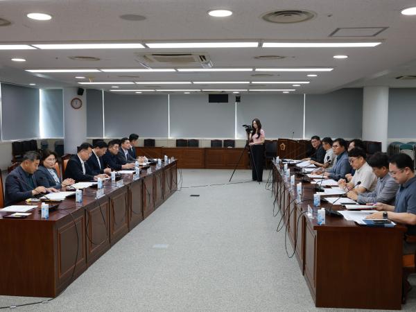 전라남도 통합대학교 국립의과대학 설립 관련 연석회의 첨부이미지 : 25년08월13일 전라남도 통합대학교 국립의과대학 설립 관련 연석회의 - 005.jpg