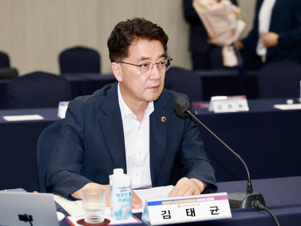 대한민국시도의회의장협의회 2025년 제1차 정기회 첨부이미지 : 25년08월11일 대한민국시도의회의장협의회 2025년 제1차 정기회 - 029.jpg