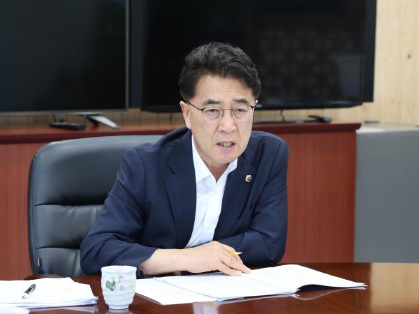 8월 월례 정책회의 및 업무보고 첨부이미지 : 25년08월13일 8월 월례 정책회의 및 업무보고 (6).jpg