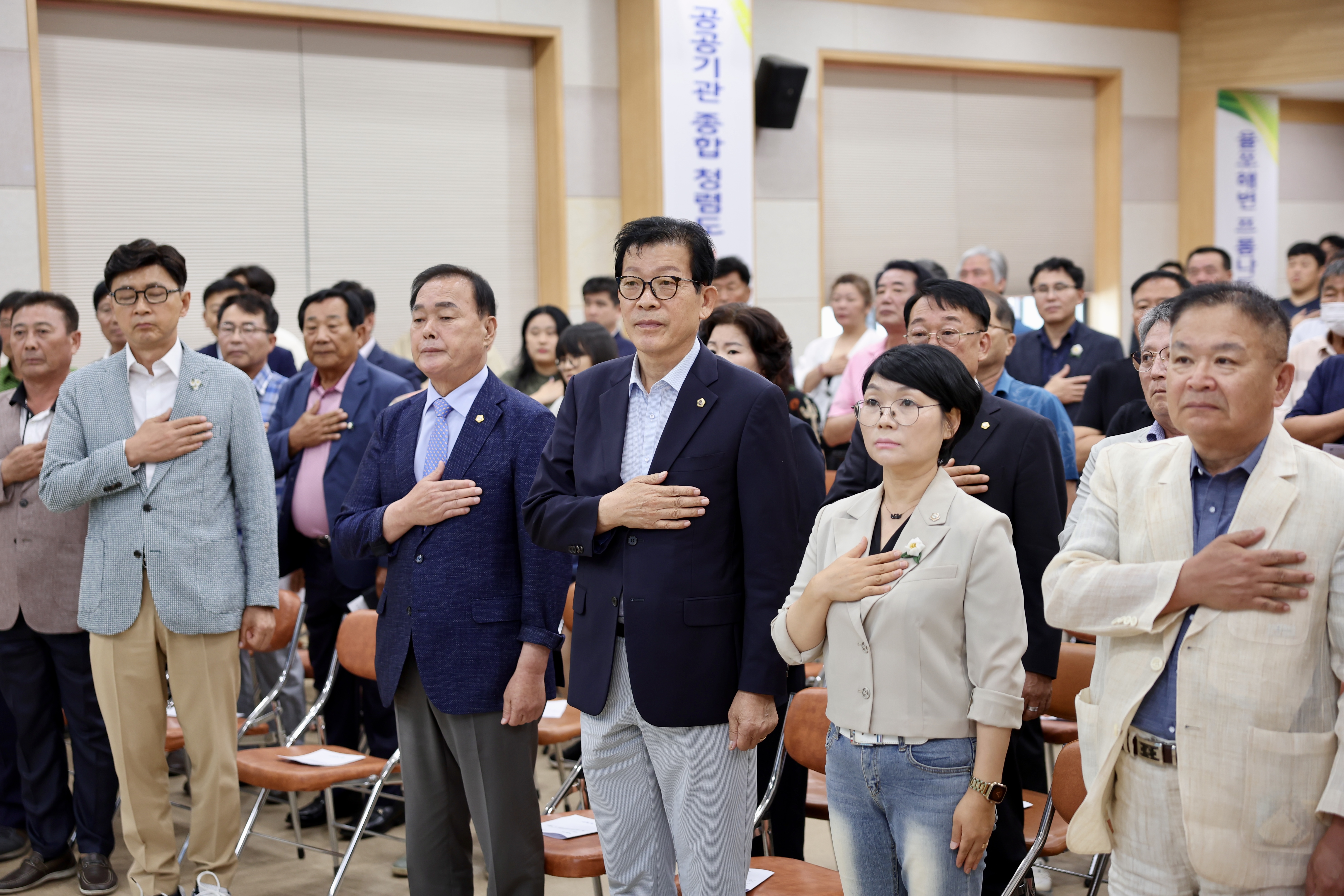 제1,2대 보성군어민연합회장 이취임식 첨부이미지 : 25년08월06일 제1_2대 보성군어민연합회장 이취임식 (2).jpg