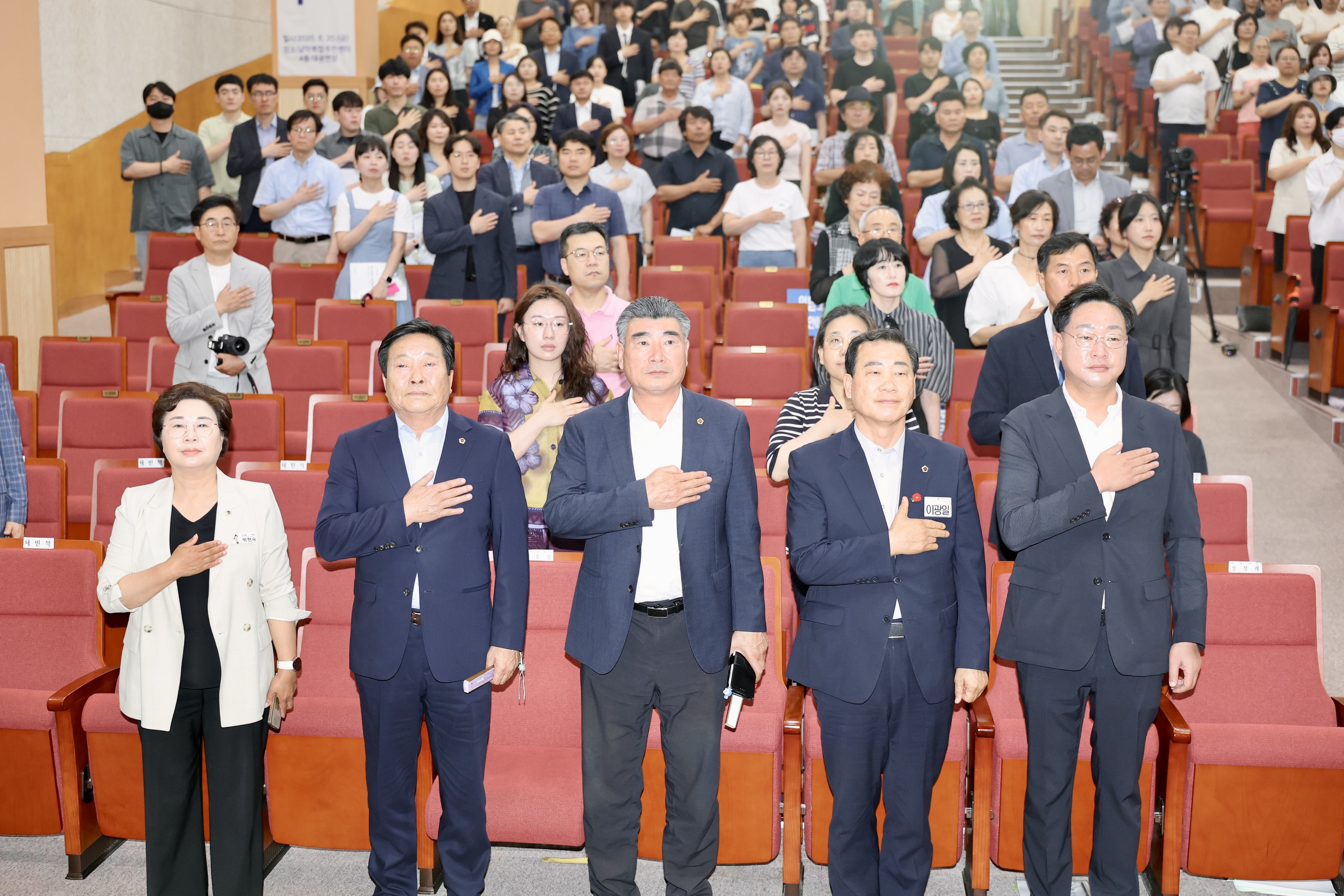 무안 교육발전특구 활성화 포럼 첨부이미지 : 25년06월20일 무안교육발전특구 활성화 포럼 - 012.jpg