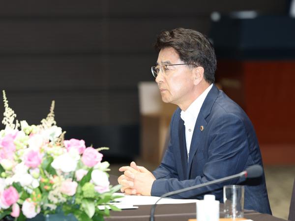 대한민국시도의회의장협의회 25년 제4차 임시회 첨부이미지 : 25년06월19일 대한민국시도의회의장협의회 제4차 임시회_37.jpg