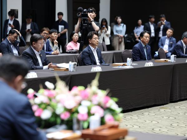 대한민국시도의회의장협의회 25년 제4차 임시회 첨부이미지 : 25년06월19일 대한민국시도의회의장협의회 제4차 임시회_56.jpg