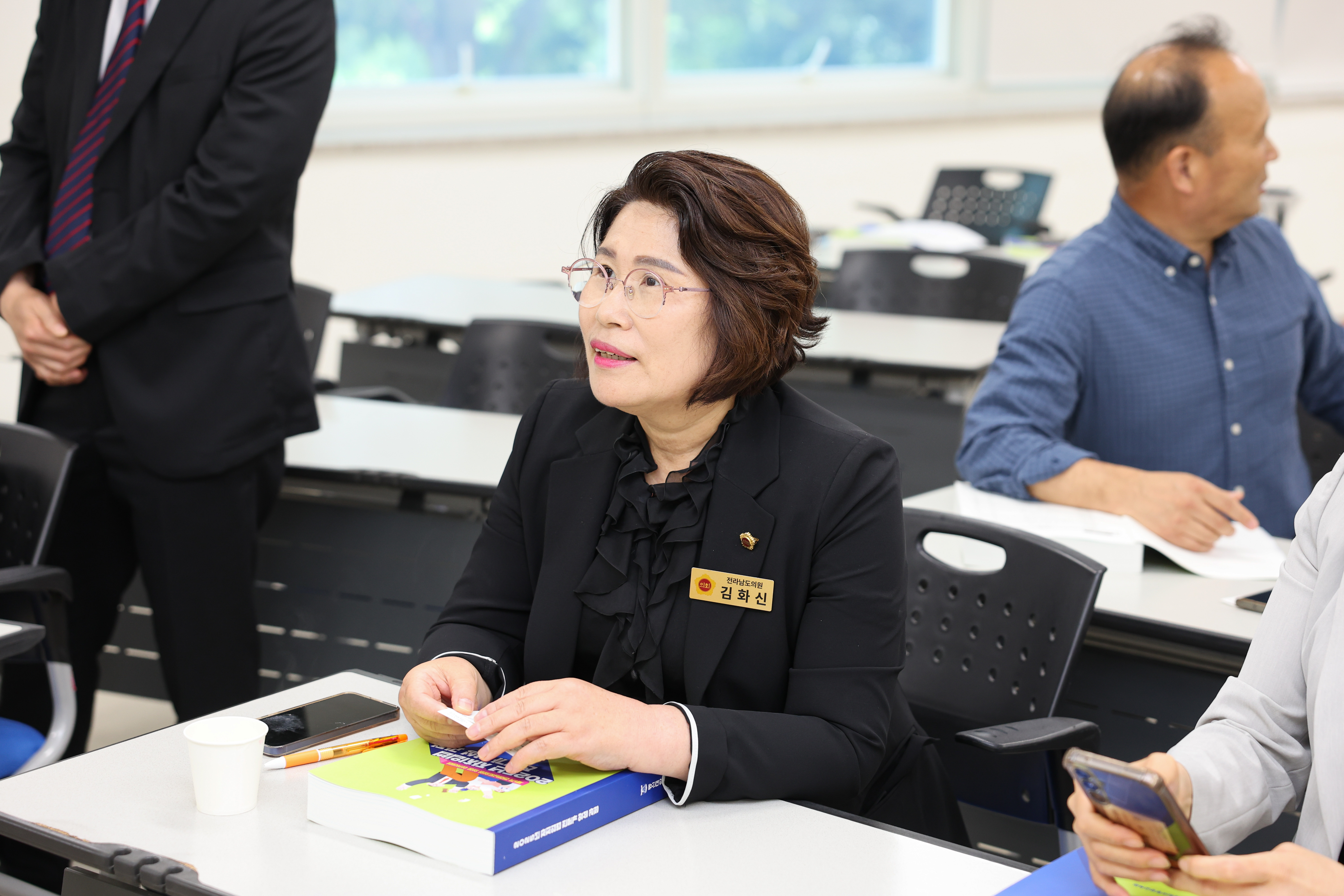 제1기 전라남도의회 의정 아카데미 첨부이미지 : 25년06월25일 제1기 전라남도의회 의정 아카데미 (20).jpg