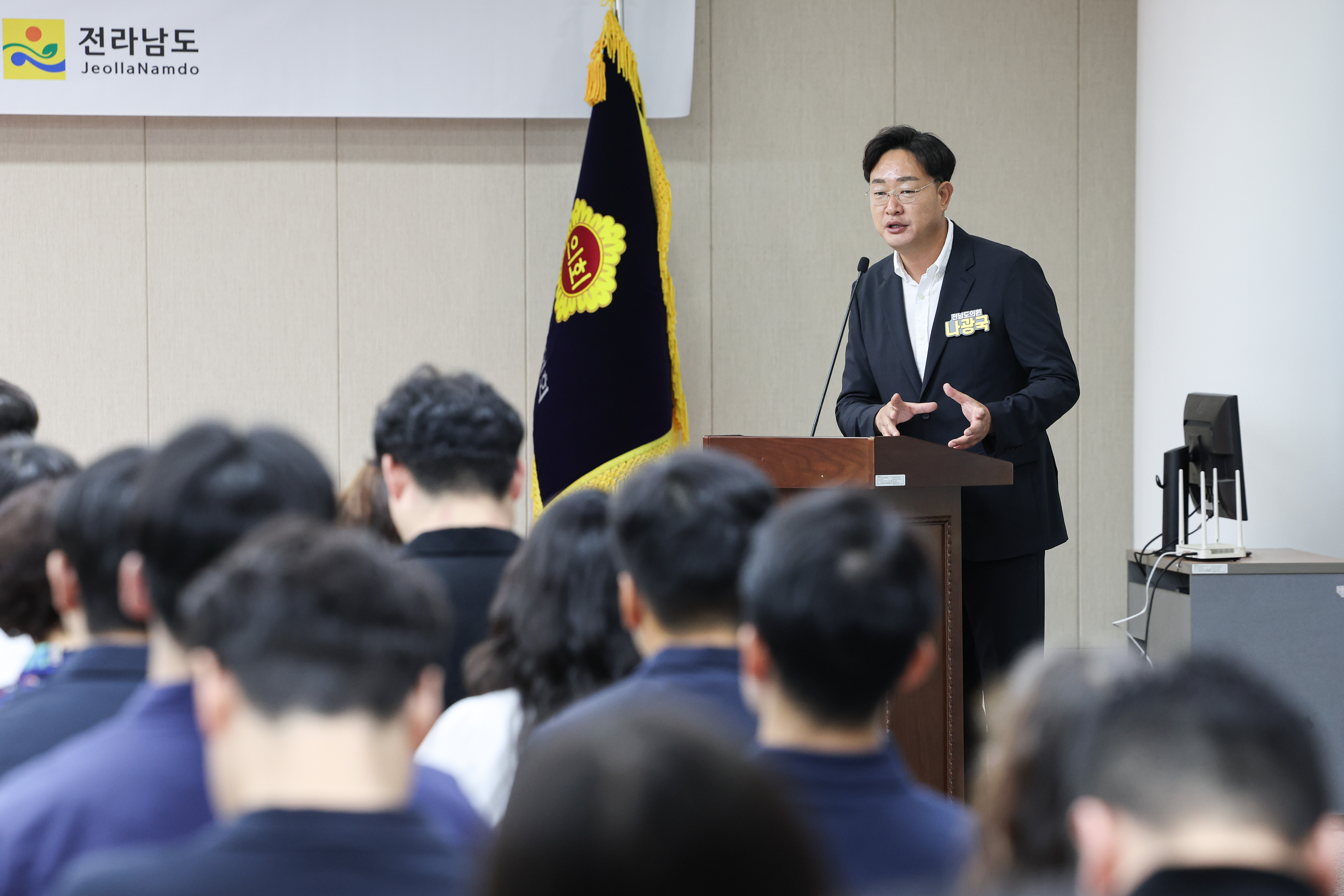 청사 전면광장 공원조성사업 설명회 첨부이미지 : 25년06월23일 청사 전면광장 공원조성사업 설명회 (15).jpg