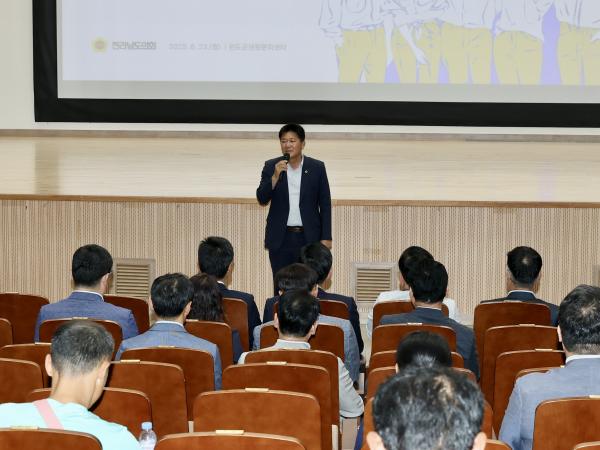전남교육가족과의 미래교육 간담회 첨부이미지 : 25년06월23일 전남교육가족과의 미래교육 간담회 - 014.jpg