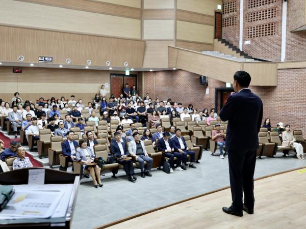 전남교육가족과의 미래교육 간담회 첨부이미지 : 25년06월23일 전남교육가족과의 미래교육 간담회 - 028.jpg