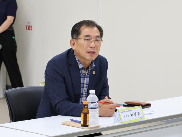 제391회 정례회 보건복지환경위원회 현지활동 첨부이미지 : 25년06월16일 제391회 정례회 보건복지환경위원회 현지활동 (목포시의료원) (22).jpg