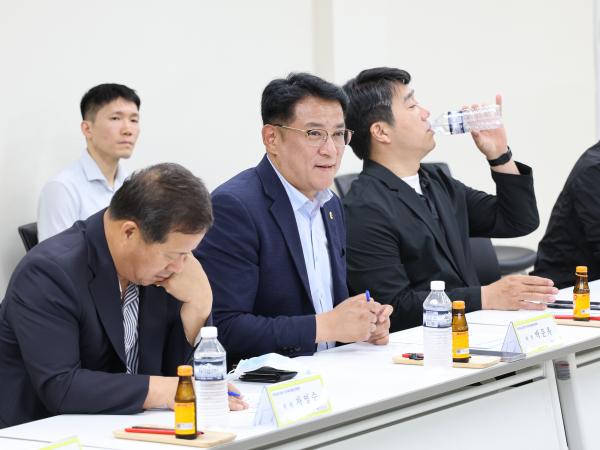 제391회 정례회 보건복지환경위원회 현지활동 첨부이미지 : 25년06월16일 제391회 정례회 보건복지환경위원회 현지활동 (목포시의료원) (26).jpg