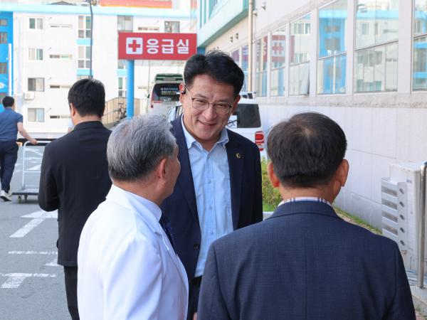 제391회 정례회 보건복지환경위원회 현지활동 첨부이미지 : 25년06월16일 제391회 정례회 보건복지환경위원회 현지활동 (목포시의료원) (50).jpg