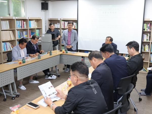 제391회 정례회 보건복지환경위원회 현지활동 첨부이미지 : 25년06월16일 제391회 정례회 보건복지환경위원회 현지활동 (노숙인재활시설) (8).jpg