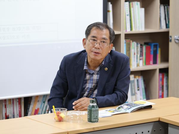 제391회 정례회 보건복지환경위원회 현지활동 첨부이미지 : 25년06월16일 제391회 정례회 보건복지환경위원회 현지활동 (노숙인재활시설) (17).jpg