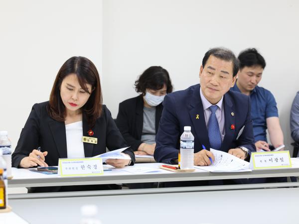 제391회 정례회 보건복지환경위원회 현지활동 첨부이미지 : 25년06월16일 제391회 정례회 보건복지환경위원회 현지활동 (목포시의료원) (35).jpg