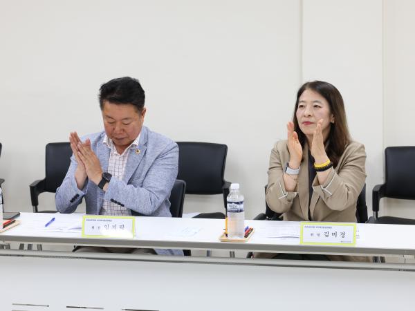 제391회 정례회 보건복지환경위원회 현지활동 첨부이미지 : 25년06월16일 제391회 정례회 보건복지환경위원회 현지활동 (목포시의료원) (8).jpg