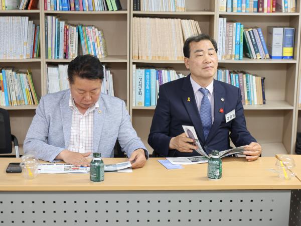 제391회 정례회 보건복지환경위원회 현지활동 첨부이미지 : 25년06월16일 제391회 정례회 보건복지환경위원회 현지활동 (노숙인재활시설) (9).jpg