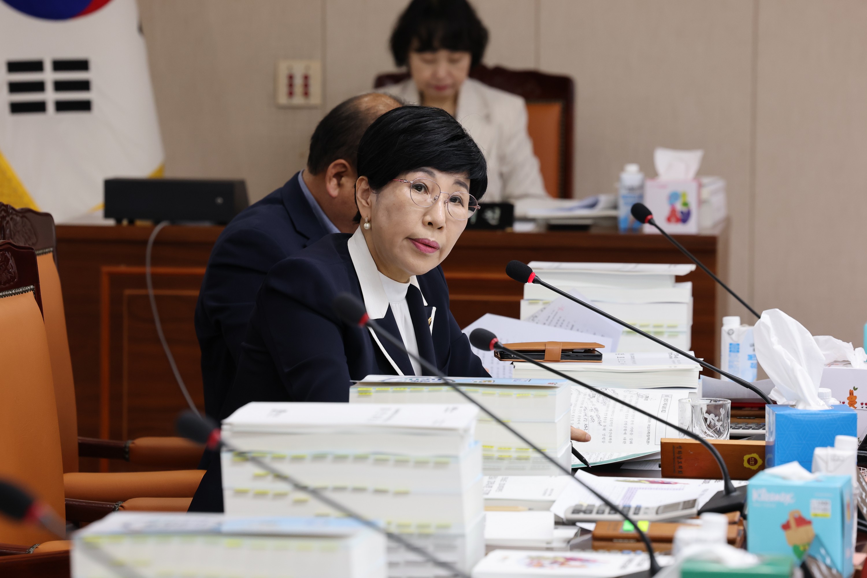 전라남도 2024회계연도 결산 및 예비비 심사 첨부이미지 : 25년06월12일 전라남도 2024회계연도 결산 및 예비비 심사 - 098.jpg