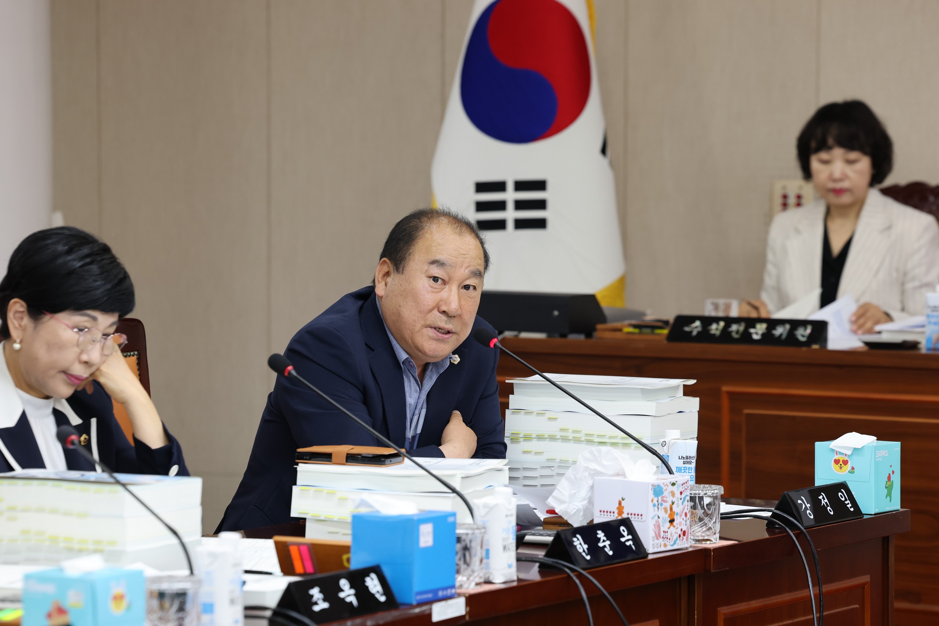 전라남도 2024회계연도 결산 및 예비비 심사 첨부이미지 : 25년06월12일 전라남도 2024회계연도 결산 및 예비비 심사 - 083.jpg