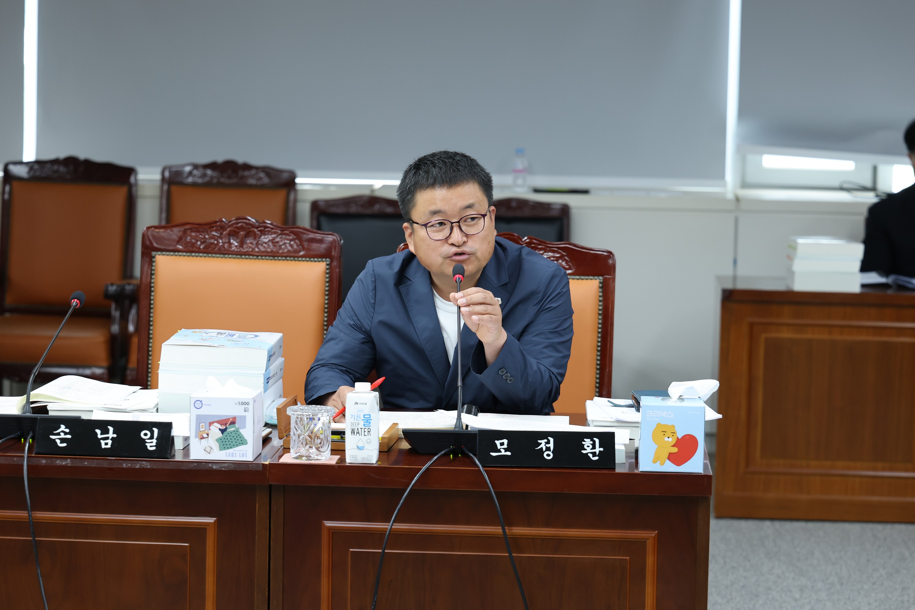 전라남도 2024회계연도 결산 및 예비비 심사 첨부이미지 : 25년06월12일 전라남도 2024회계연도 결산 및 예비비 심사 - 076.jpg