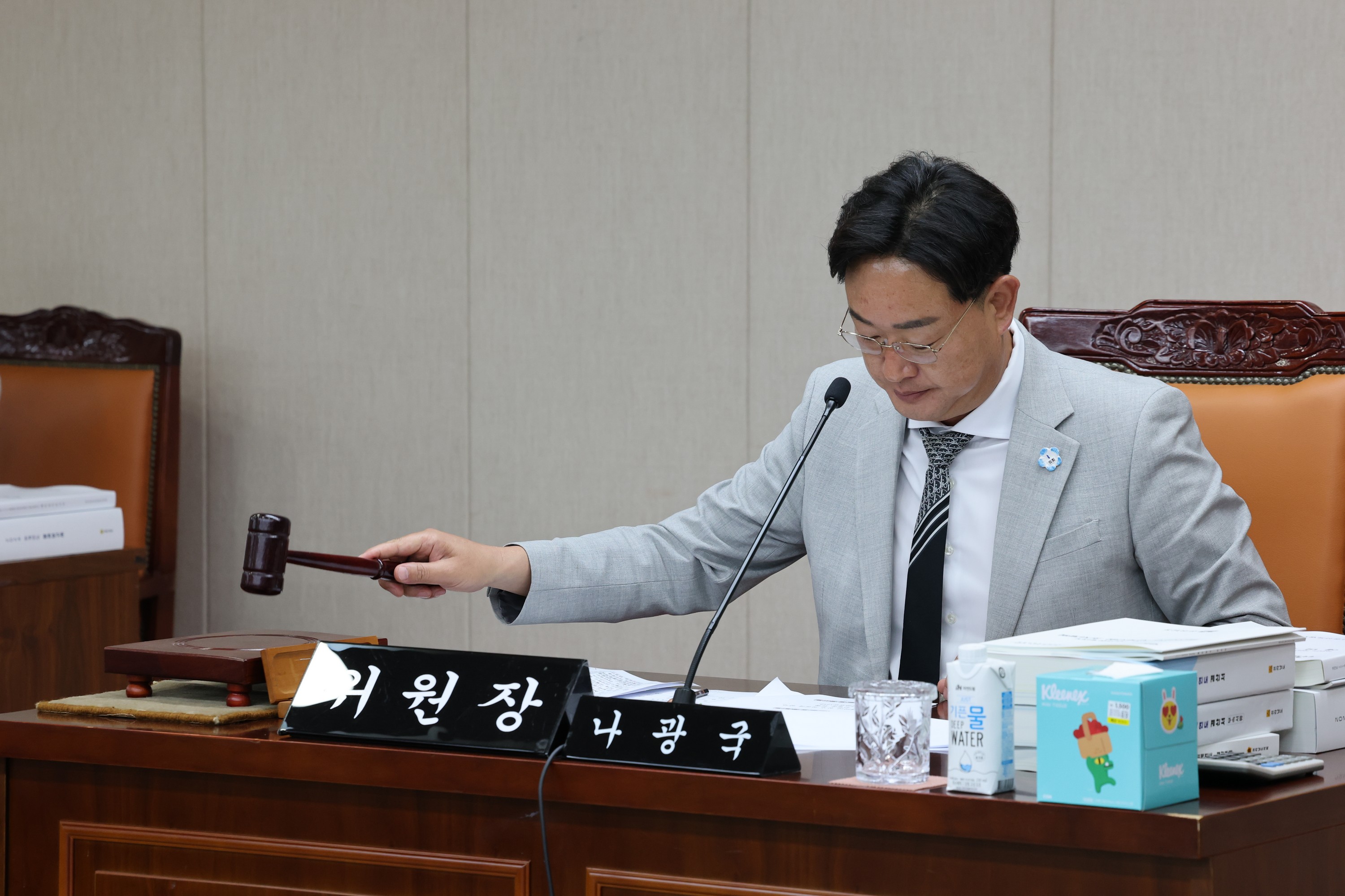 전라남도 2024회계연도 결산 및 예비비 심사 첨부이미지 : 25년06월12일 전라남도 2024회계연도 결산 및 예비비 심사 - 145.jpg