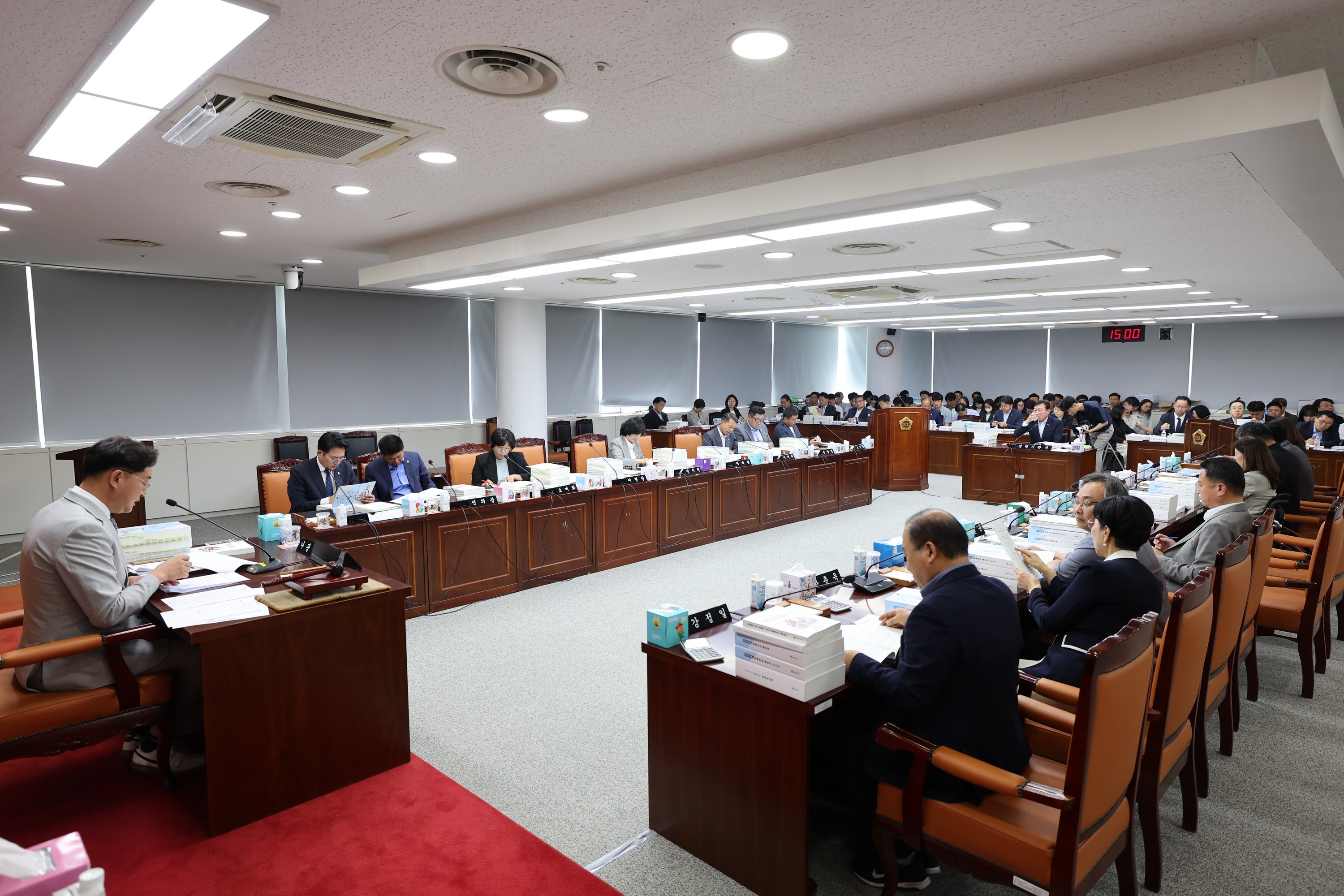 전라남도 2024회계연도 결산 및 예비비 심사 첨부이미지 : 25년06월12일 전라남도 2024회계연도 결산 및 예비비 심사 - 002.jpg