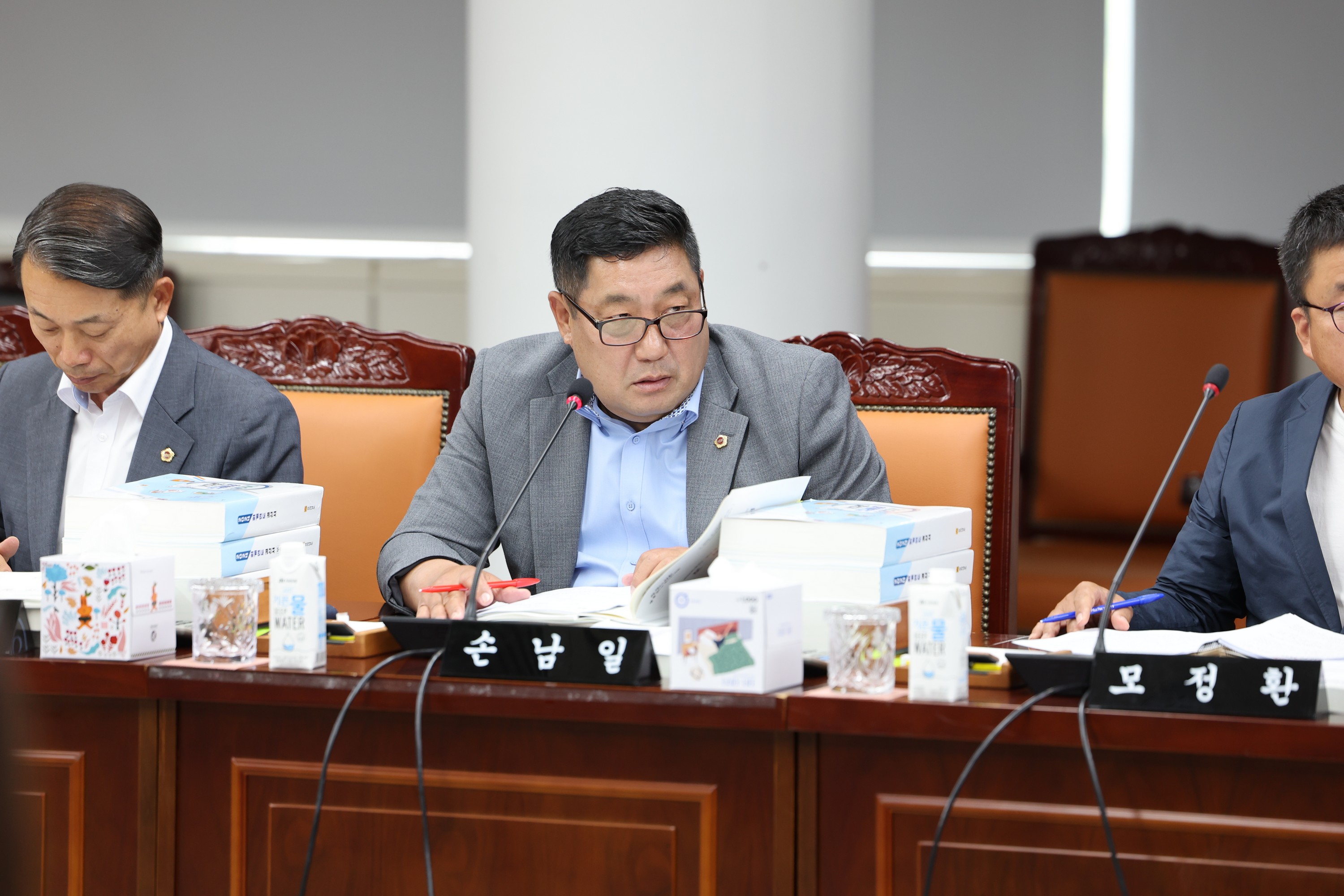 전라남도 2024회계연도 결산 및 예비비 심사 첨부이미지 : 25년06월12일 전라남도 2024회계연도 결산 및 예비비 심사 - 011.jpg