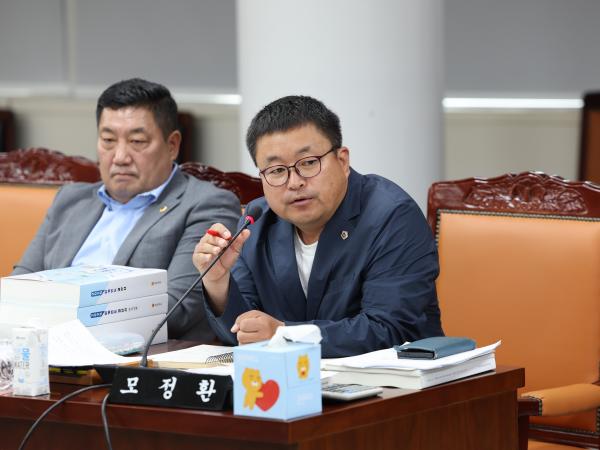 전라남도 2024회계연도 결산 및 예비비 심사 첨부이미지 : 25년06월12일 전라남도 2024회계연도 결산 및 예비비 심사 - 020.jpg