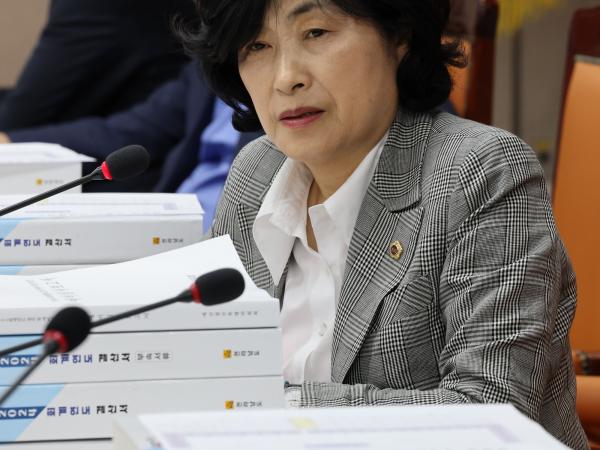 전라남도 2024회계연도 결산 및 예비비 심사 첨부이미지 : 25년06월12일 전라남도 2024회계연도 결산 및 예비비 심사 - 115.jpg