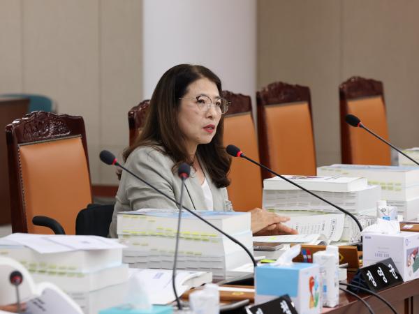 전라남도 2024회계연도 결산 및 예비비 심사 첨부이미지 : 25년06월12일 전라남도 2024회계연도 결산 및 예비비 심사 - 121.jpg