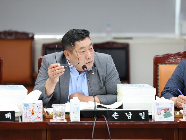 전라남도 2024회계연도 결산 및 예비비 심사 첨부이미지 : 25년06월12일 전라남도 2024회계연도 결산 및 예비비 심사 - 007.jpg