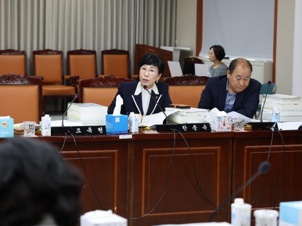 전라남도 2024회계연도 결산 및 예비비 심사 첨부이미지 : 25년06월12일 전라남도 2024회계연도 결산 및 예비비 심사 - 093.jpg