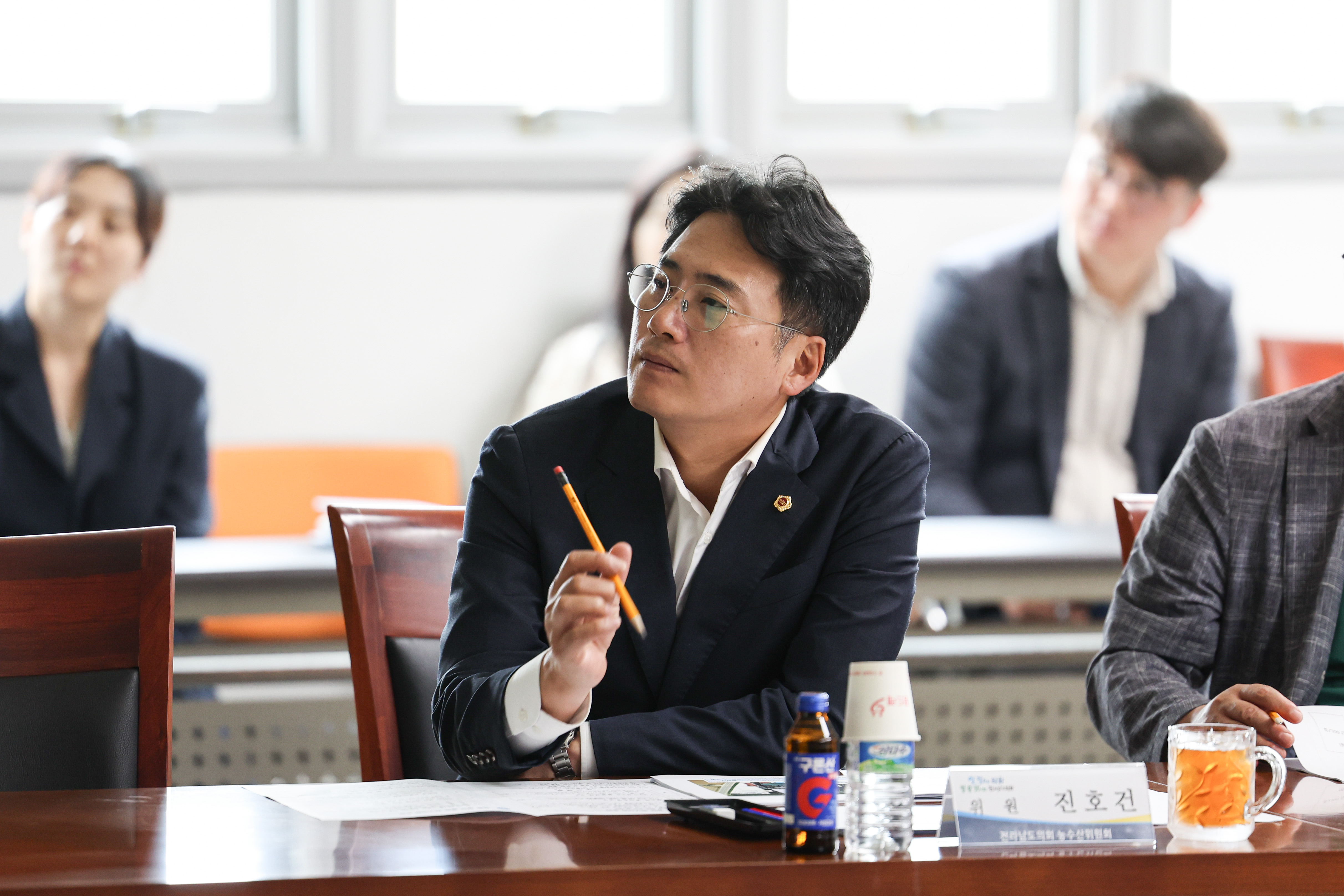 농수산위원회 현지활동 ‘해양수산과학원 수산종자연구소’ 첨부이미지 : 25년06월10일 농수산위원회 현지활동 ‘해양수산과학원 수산종자연구소’ (7).jpg