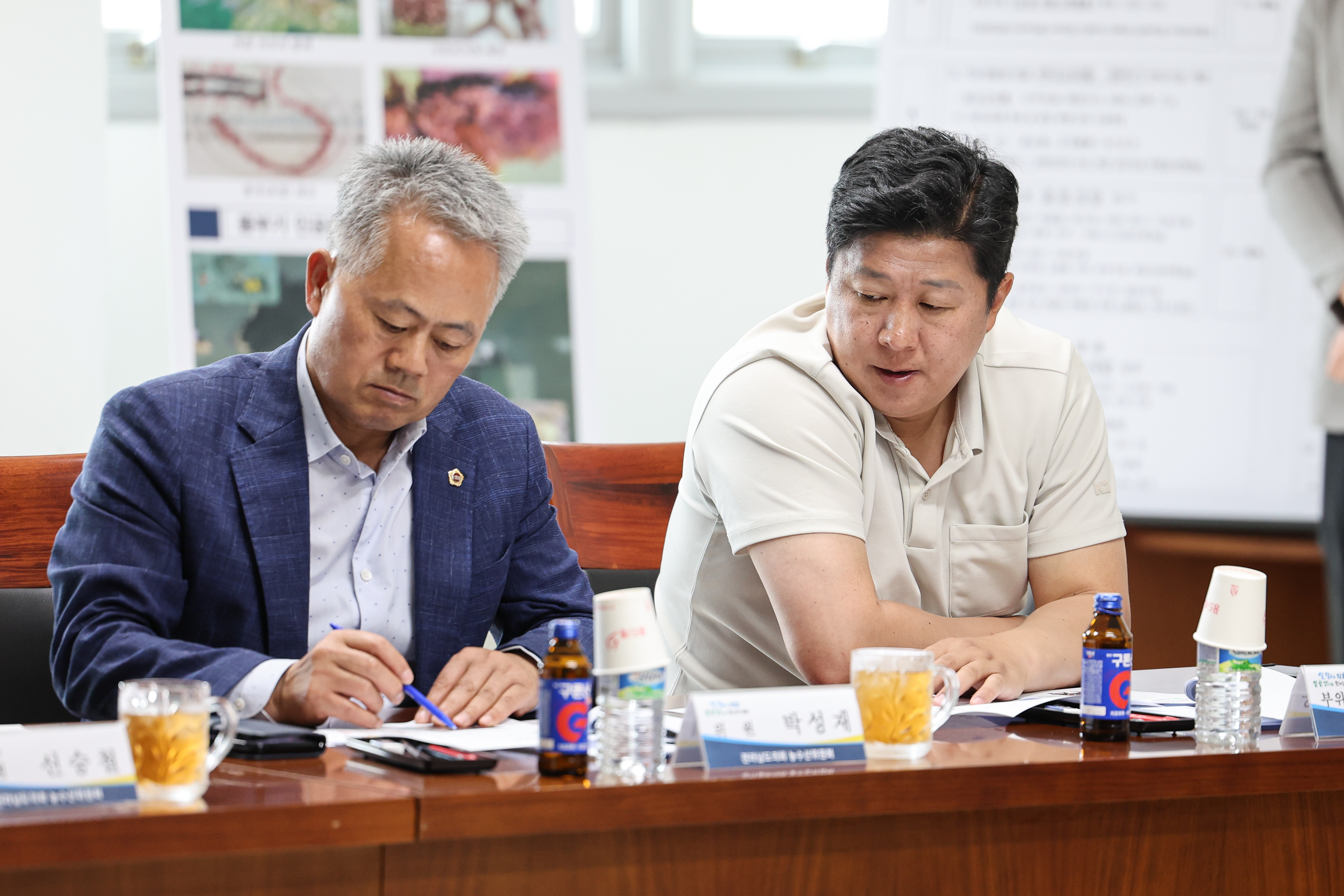 농수산위원회 현지활동 ‘해양수산과학원 수산종자연구소’ 첨부이미지 : 25년06월10일 농수산위원회 현지활동 ‘해양수산과학원 수산종자연구소’ (9).jpg