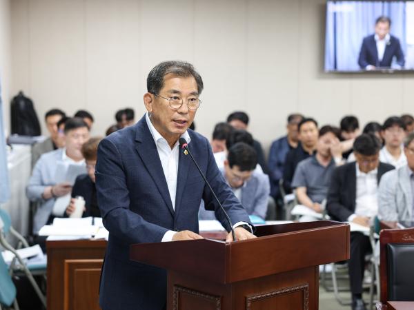제391회 제1차 정례회 보건복지환경위원회 회의 첨부이미지 : 25년06월10일 제391회 제1차 정례회 보건복지환경위원회 회의 (18).jpg
