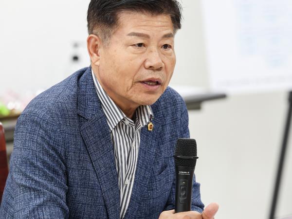 농수산위원회 현지활동 ‘해양수산과학원 수산종자연구소’ 첨부이미지 : 25년06월10일 농수산위원회 현지활동 ‘해양수산과학원 수산종자연구소’ (21).jpg