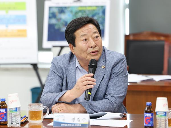 농수산위원회 현지활동 ‘해양수산과학원 수산종자연구소’ 첨부이미지 : 25년06월10일 농수산위원회 현지활동 ‘해양수산과학원 수산종자연구소’ (15).jpg