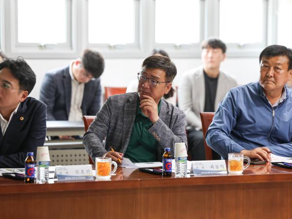 농수산위원회 현지활동 ‘해양수산과학원 수산종자연구소’ 첨부이미지 : 25년06월10일 농수산위원회 현지활동 ‘해양수산과학원 수산종자연구소’ (11).jpg