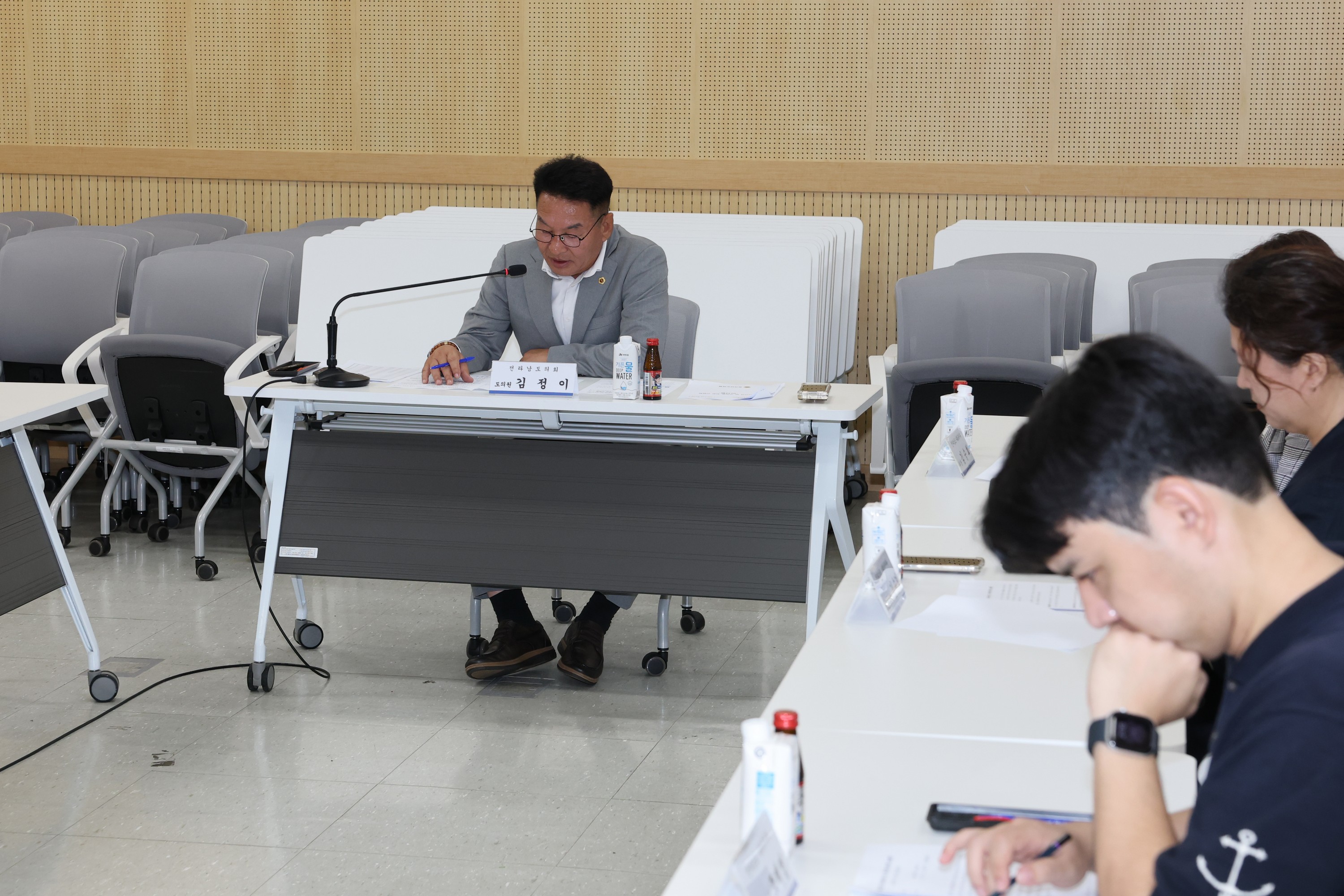 전라남도 의사자의 날 지정을 위한 간담회 첨부이미지 : 25년06월17일 전라남도 의사자의 날 지정을 위한 간담회 - 006.jpg