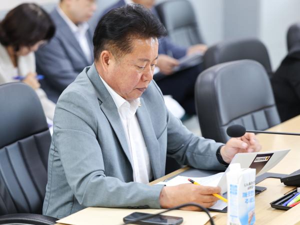 전남 미래형 늘봄교육 정책연구회 간담회 첨부이미지 : 25년06월17일 전남 미래형 늘봄교육 정책연구회 간담회 (2).jpg