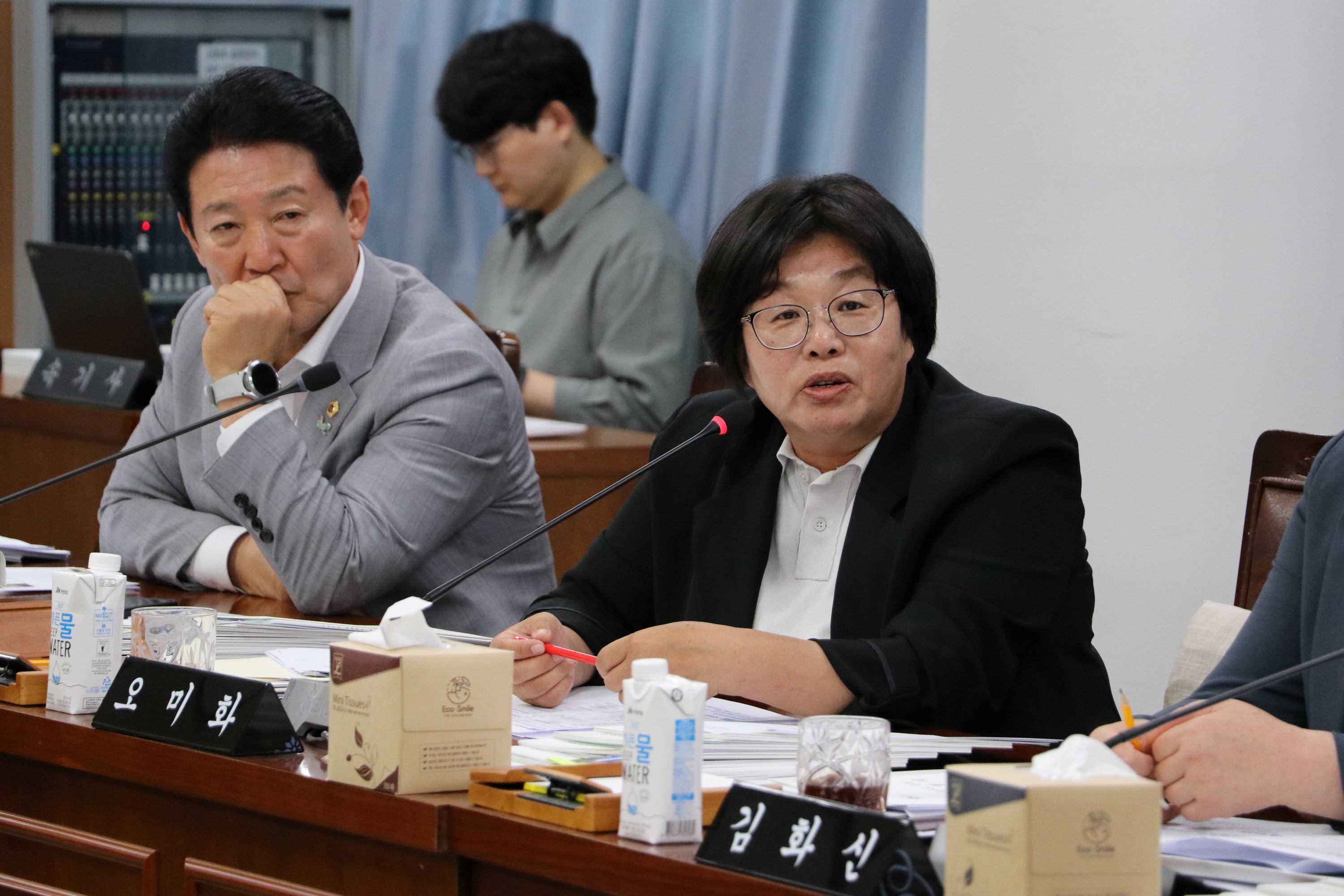 제391회 정례회 기획행정위원회 회의 첨부이미지 : 25년06월10일 제391회 정례회 기획행정위원회 회의 - 009.jpg