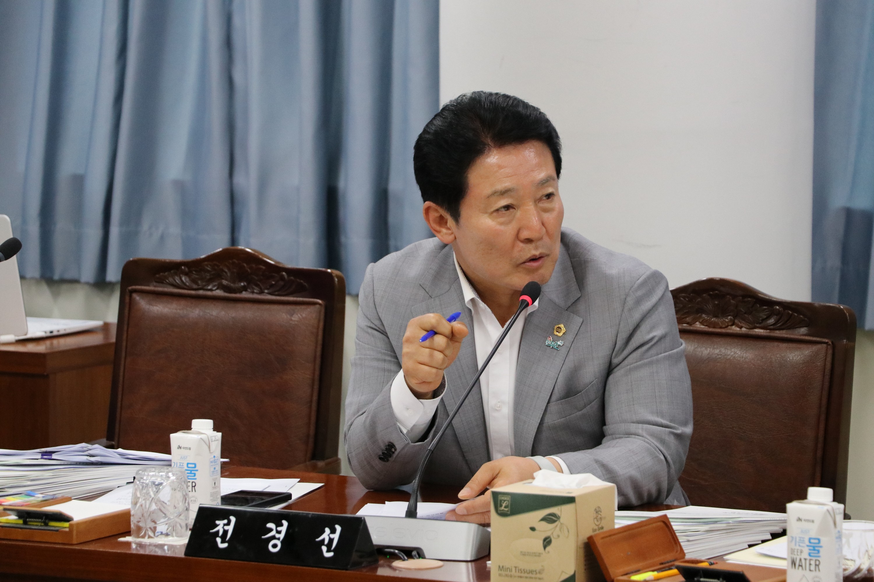 제391회 정례회 기획행정위원회 회의 첨부이미지 : 25년06월10일 제391회 정례회 기획행정위원회 회의 - 004.jpg