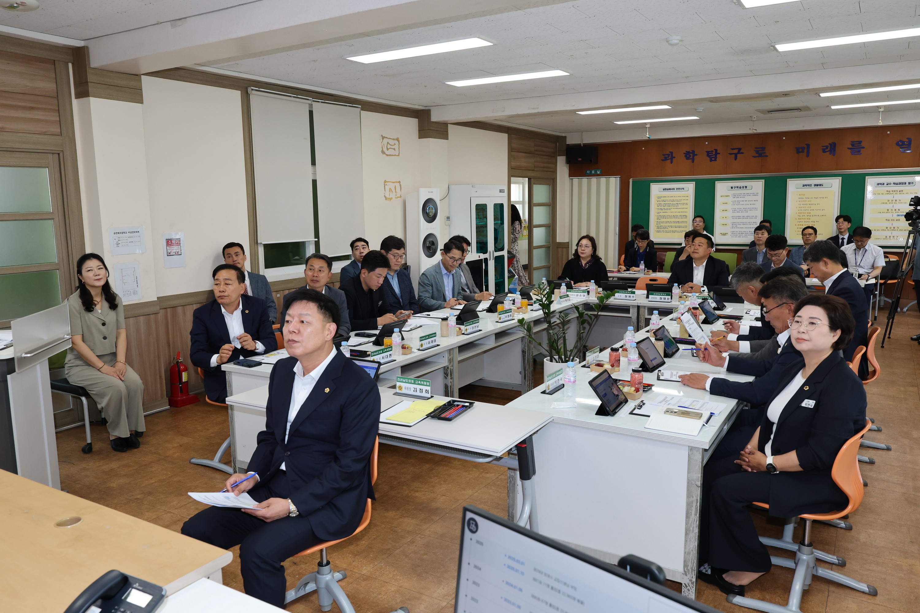 제391회 정례회 교육위원회 순천북초등학교 현지활동 첨부이미지 : 25년06월10일 제391회 정례회 교육위원회 순천북초등학교 현지활동 - 011.jpg