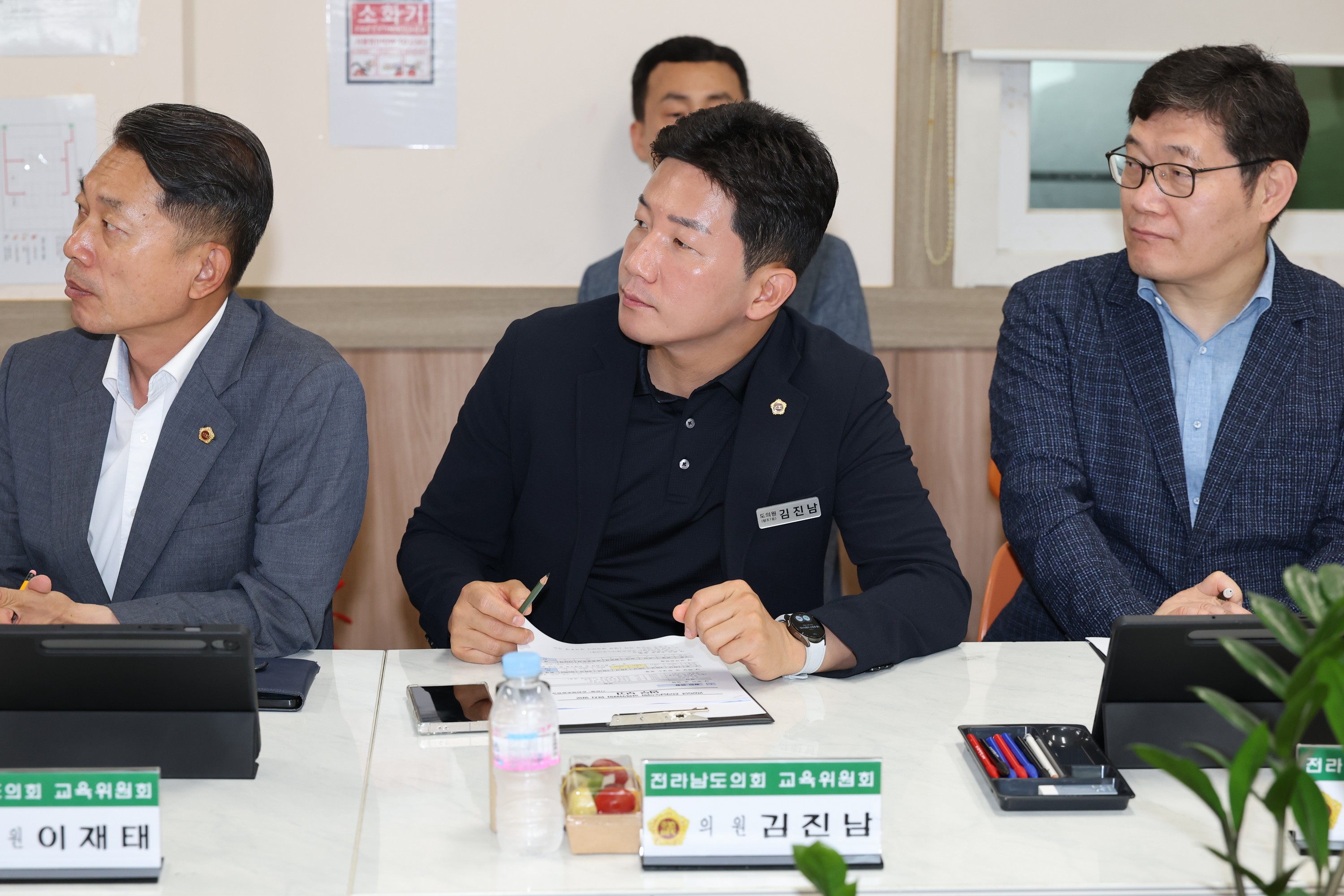 제391회 정례회 교육위원회 순천북초등학교 현지활동 첨부이미지 : 25년06월10일 제391회 정례회 교육위원회 순천북초등학교 현지활동 - 016.jpg